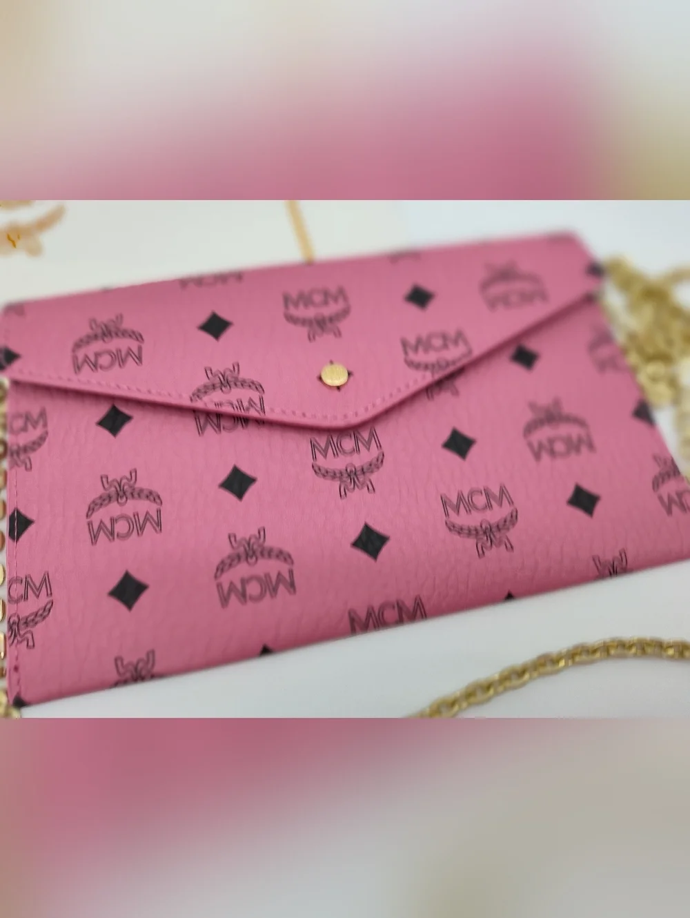 MCM Pink Visetos Envelope Chain Wallet Crossbody Clutch Beauté NIP With Insert